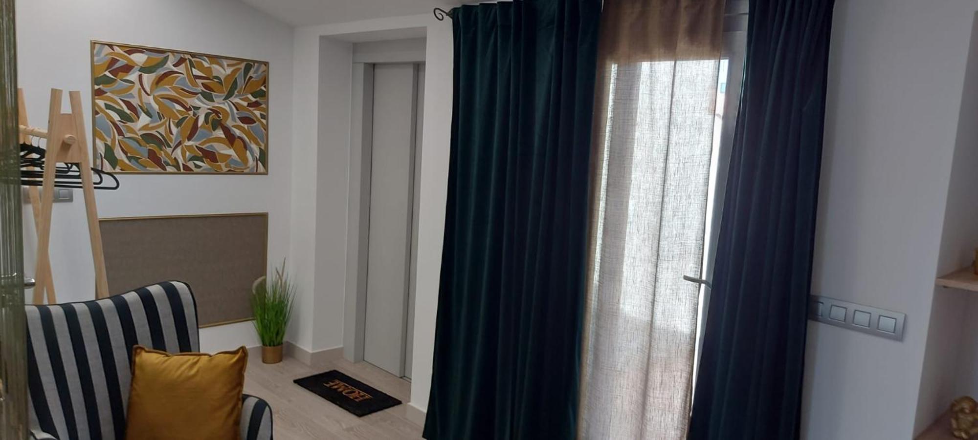 Apartment Stone House Premium