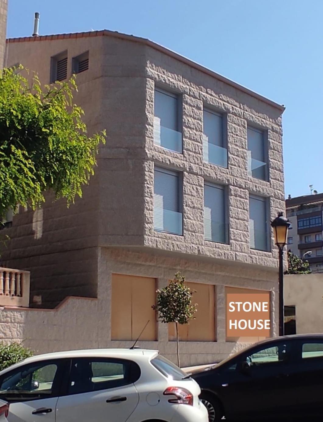 Stone House Premium Porrino