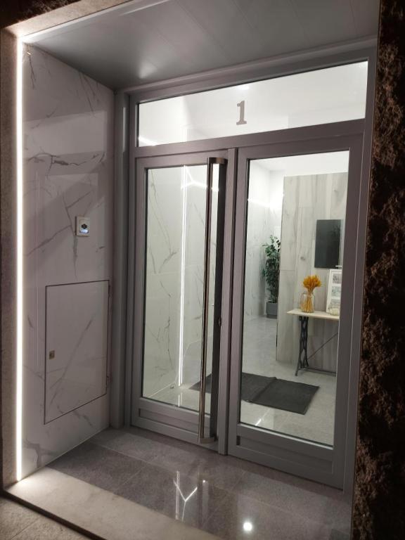 Stone House Premium